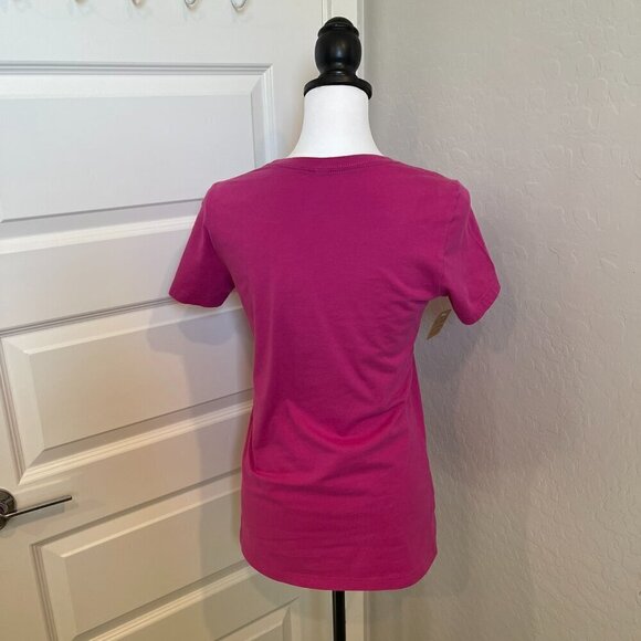 Bella + Canvas T-Shirt in Berry - Size Medium - NWOT (062) - Picture 8 of 8